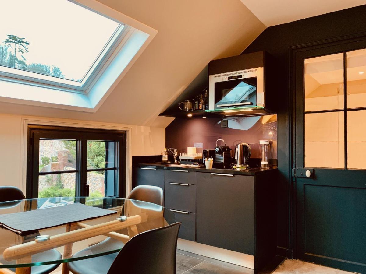 Le 10Honfleur Apartment Екстериор снимка